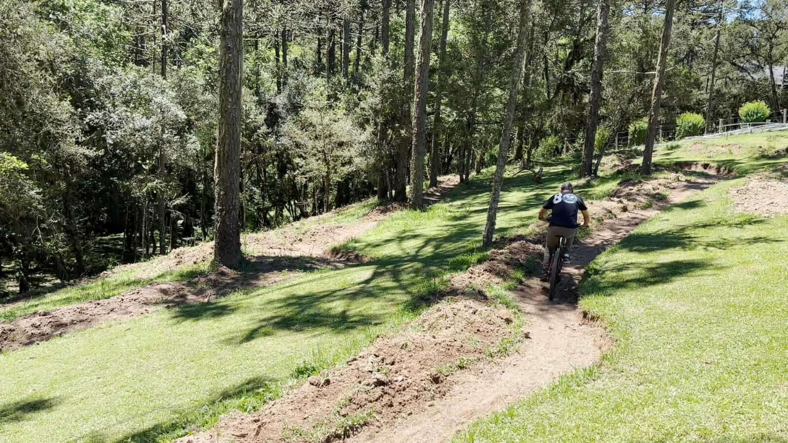 Pista de Mountain Bike 20